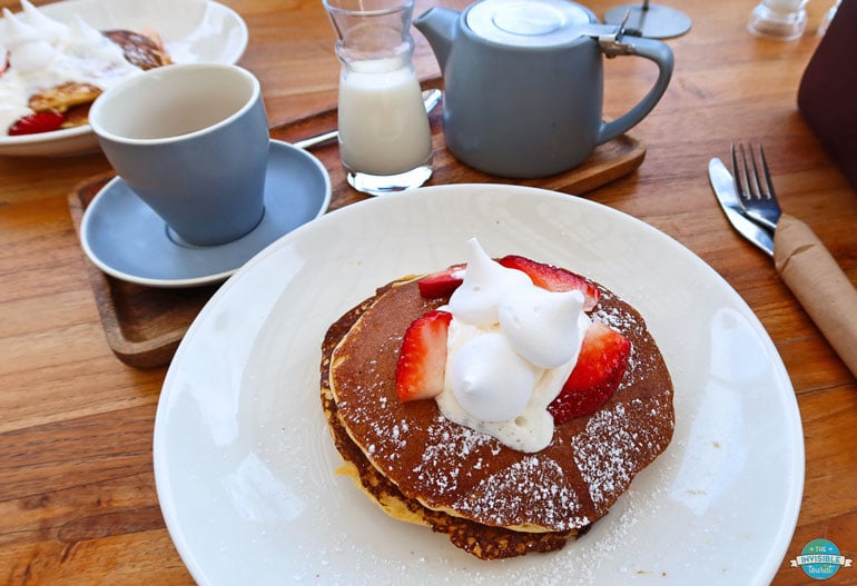 breakfast at Camden Valley Inn after the Hot Air Balloon Sydney Flight
