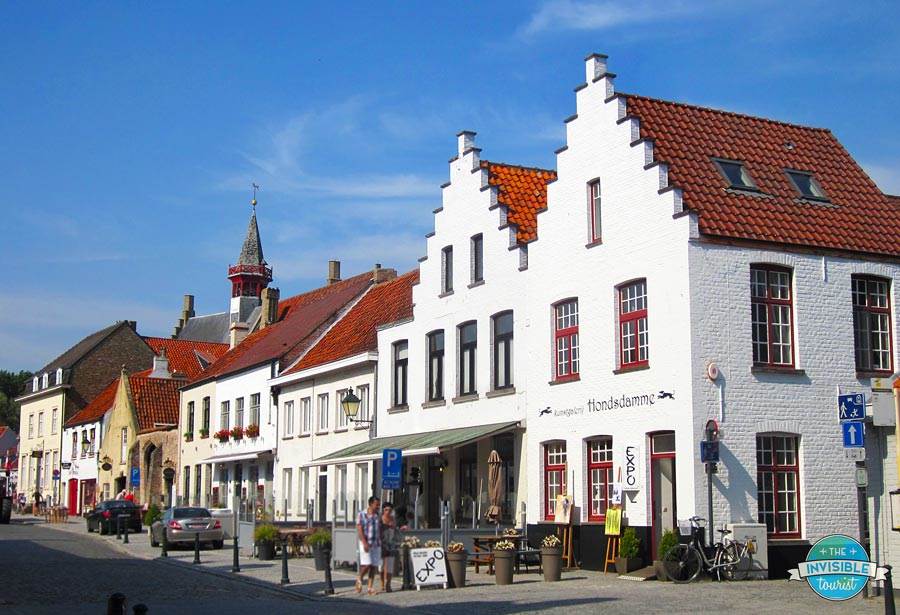 Restaurants and shops in Damme
