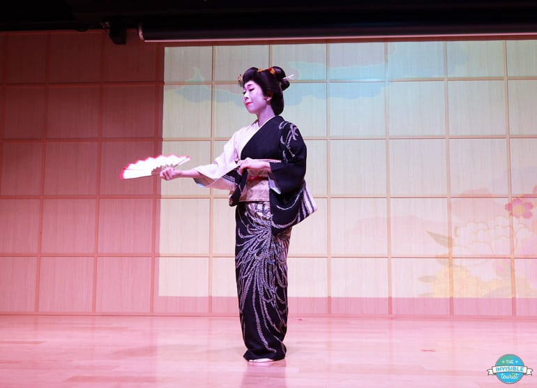 Dancing Geisha in Tokyo