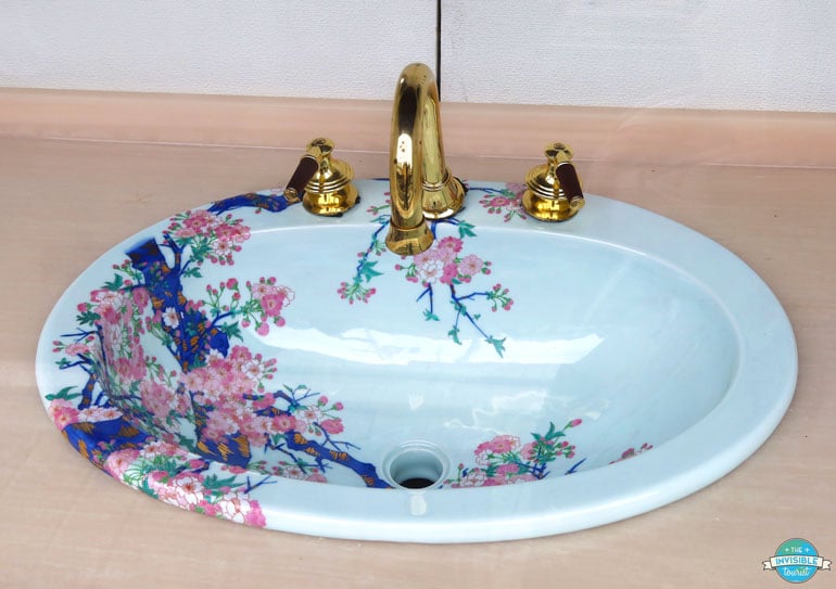 Decorated Arita Porcelain Sink