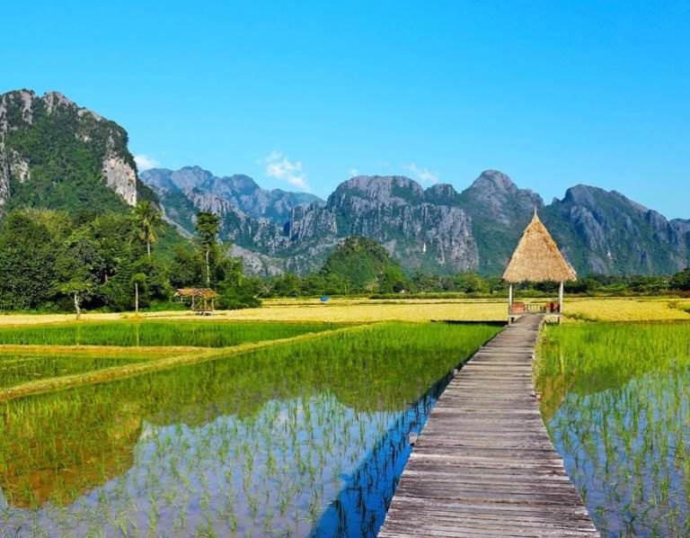 What to Do in Laos to Avoid Looking Like a Tourist (Plus What NOT to Do!) | The Invisible Tourist