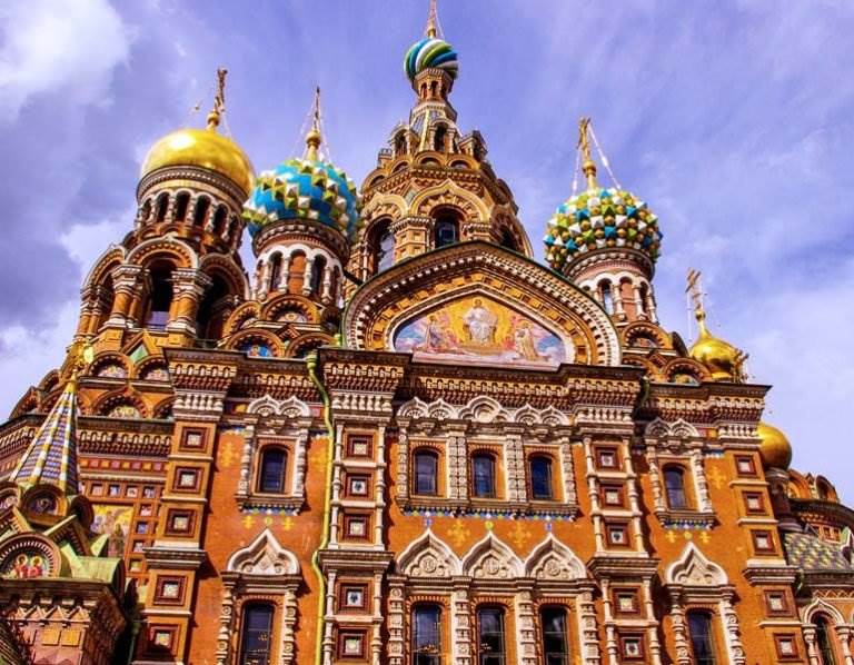 Crucial Do's and Don'ts in Russia: Travel Tips to Know Before You Go | The Invisible Tourist