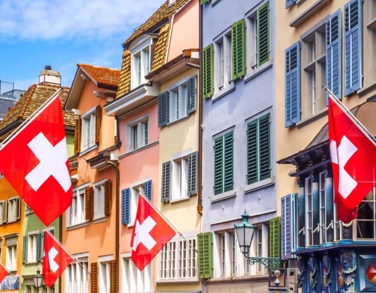 One Day in Zurich Itinerary: Uncover Secrets of the Old Town | The Invisible Tourist