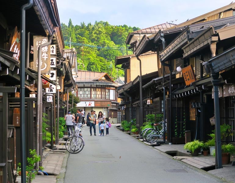 2 Days in Takayama Itinerary: Discover Old-World Charm & Culture | The Invisible Tourist