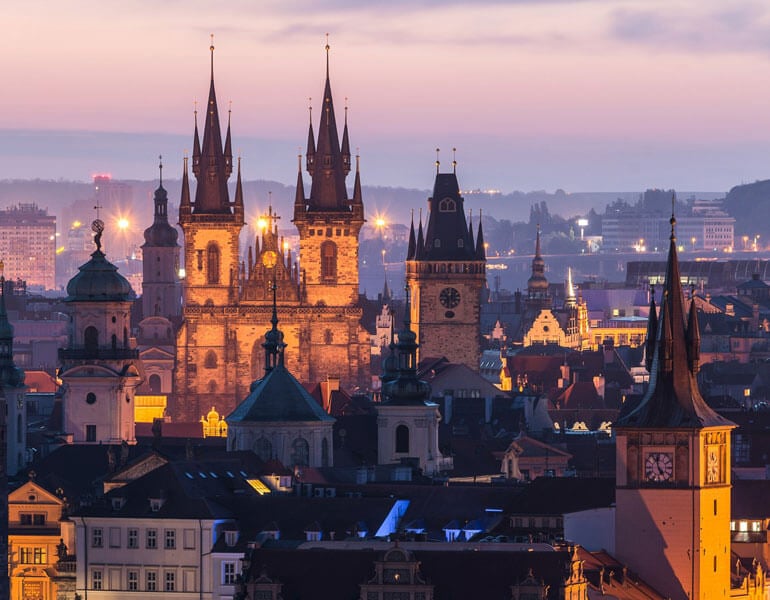 Essential Prague Travel Tips to NOT Look Like a Tourist | The Invisible Tourist