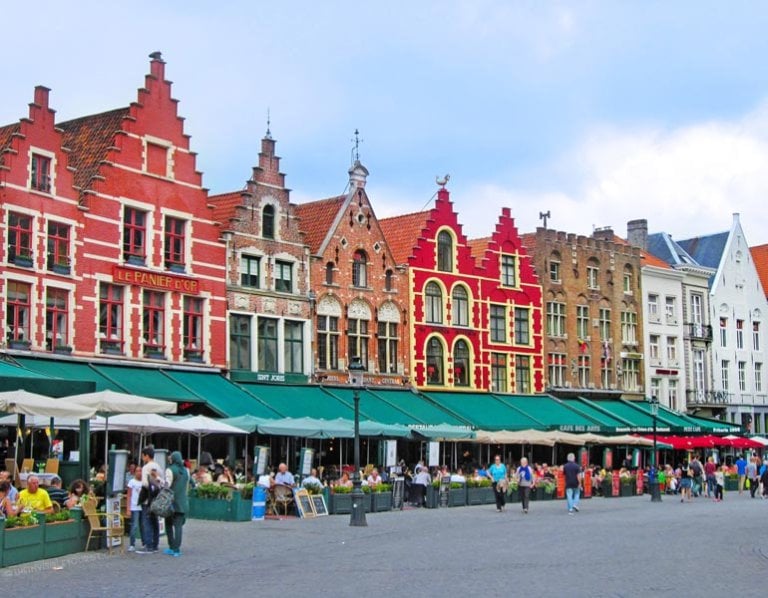 Spend a Weekend in Bruges With This Fairytale Itinerary | The Invisible Tourist