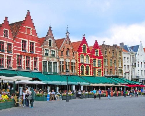 Spend a Weekend in Bruges With This Fairytale Itinerary | The Invisible Tourist