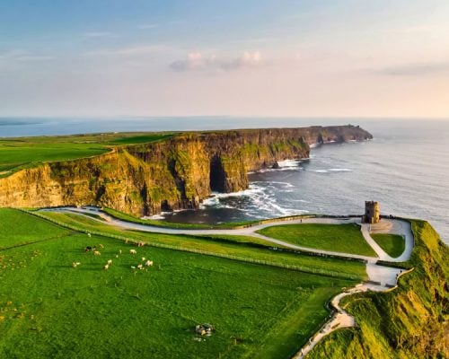 22 Essential Ireland Travel Tips to Not Look Like a Tourist | The Invisible Tourist