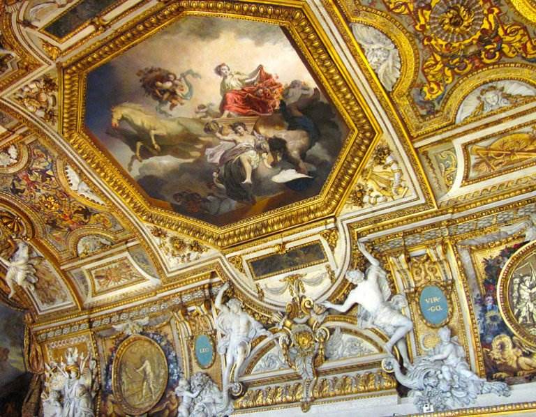 Buy Tickets in Advance? Your Survival Guide to Europe's Top Attractions | The Invisible Tourist