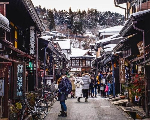 6 Unique Experiences to Try in Takayama Old Town | The Invisible Tourist