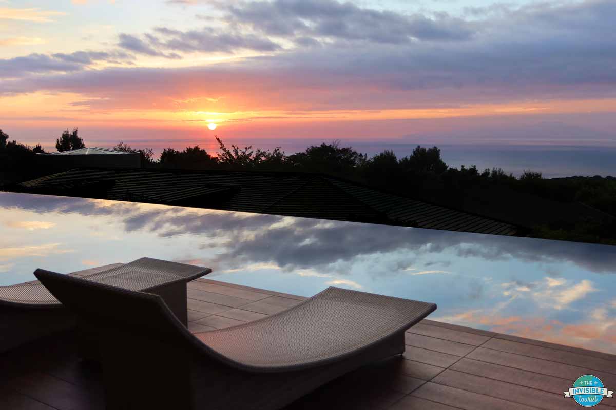 Izu Peninsula Accommodation: Kamenoi Ryokan Izu Kogen