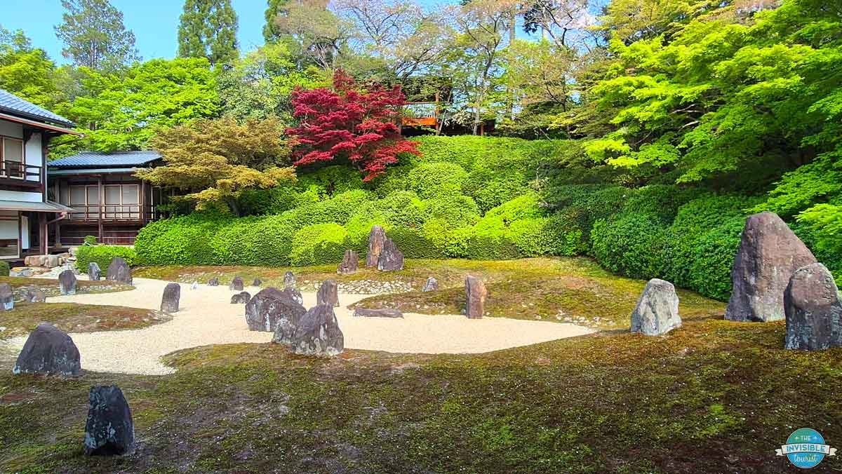 Zen meditation in Kyoto: Class at Komyo-in Temple