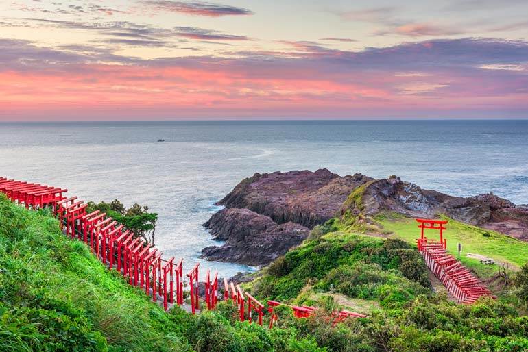 Motonosumi Shrine in Kyushu off the beaten track in Japan