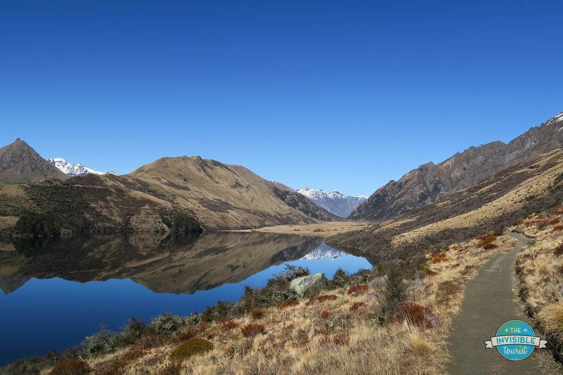 Capturing Reflection Perfection at Beautiful Moke Lake | The Invisible Tourist