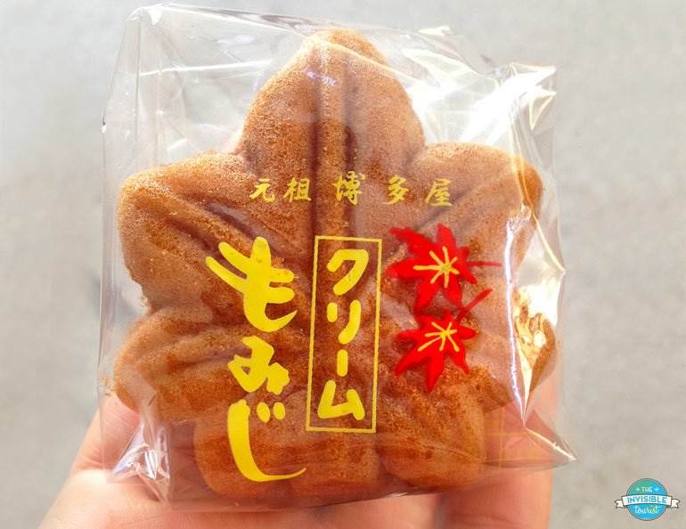 Momiji-manju, delicious mini-cake