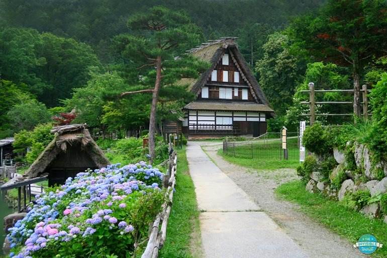 Add Hida no Sato to your Takayama itinerary for a perfect alternative to Shirakawago