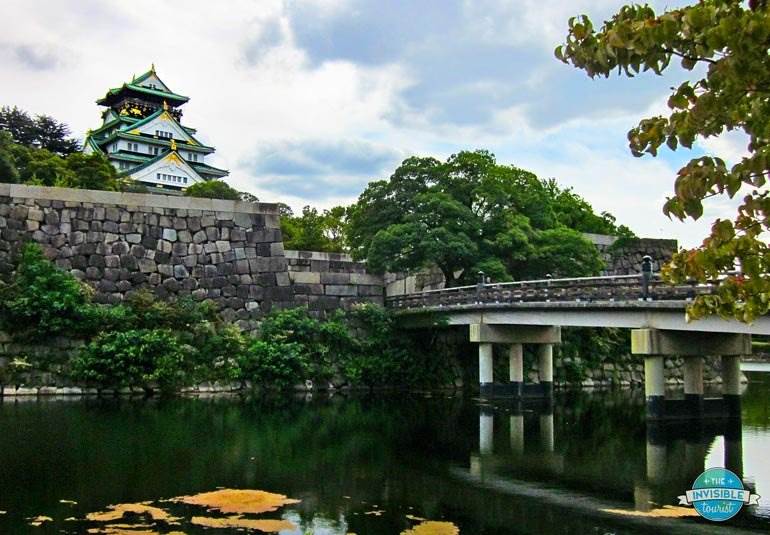 Osaka Castle grounds