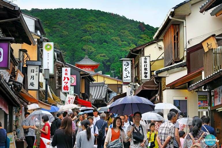 Overtourism in Kyoto, Japan | The Invisible Tourist