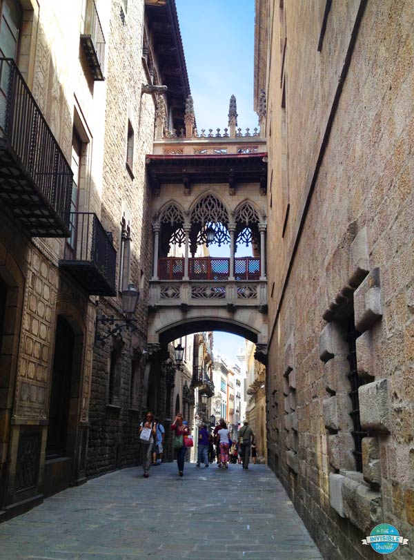 Pont del Bisbe, Barri Gotic (Gothic Quarter)