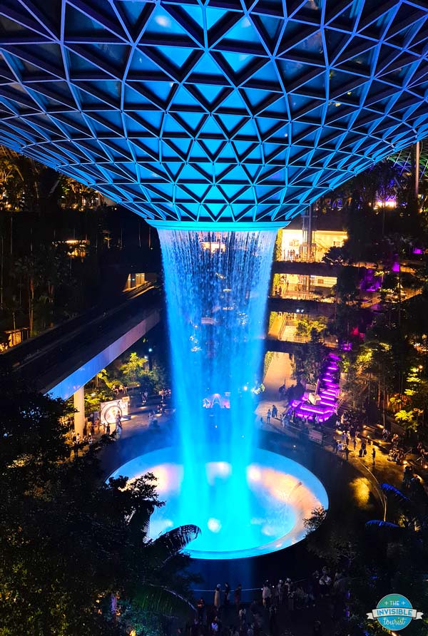 Rain Vortex at Jewel Changi Airport