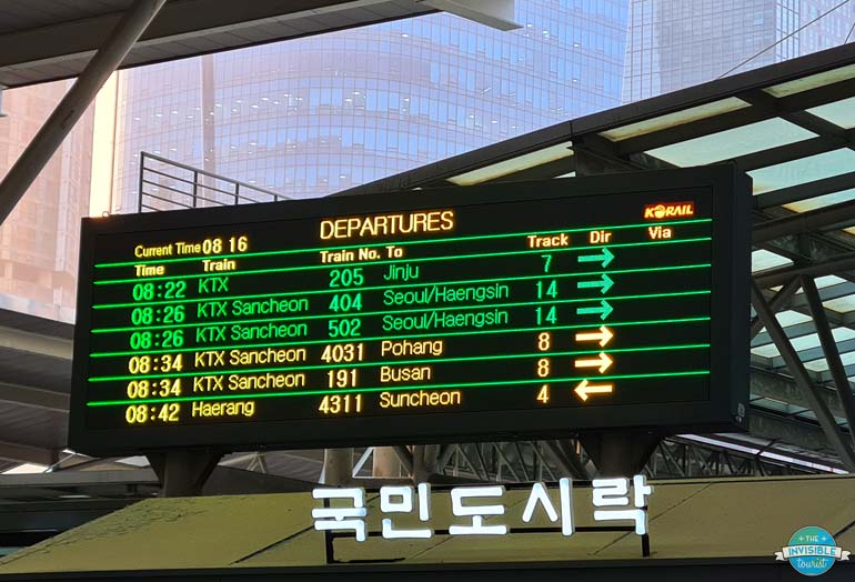 Seoul Station KTX Departures to Busan