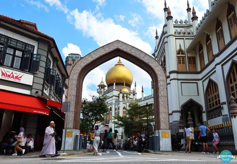 Add the Sultan Mosque in Kampong Glam to your Singapore itinerary 5 days