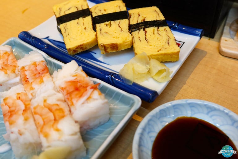 Omelette and Sushi on a Shinsekai Osaka street food tour