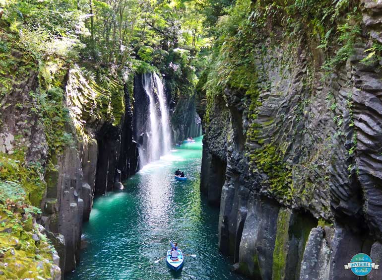 Takachiho Gorge is one of the natural landmarks in Japan