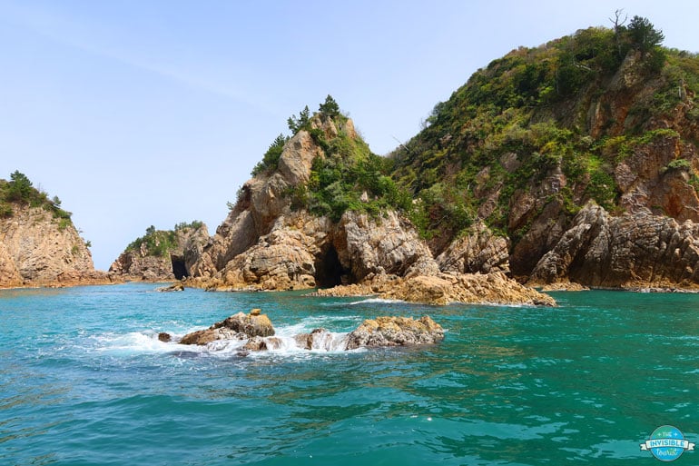Urodome Coast boat cruise, Tottori during 10 days in Japan | The Invisible Tourist