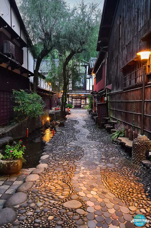 Seeing Yanaka Lane at night is one of the last things to do in Gujo Hachiman before you leave